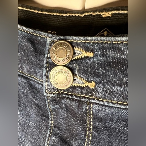 358. NWT St. John's Bay Womens Mid Rise Secretly Slender Straight Leg Jean 20W - Picture 5 of 6